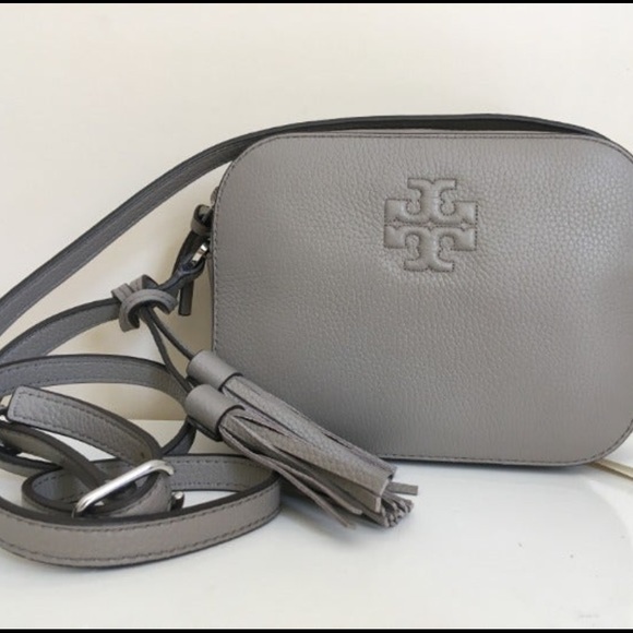 Tory Burch Handbags - Tory Burch THEA CAMERA BAG | Perfect condition